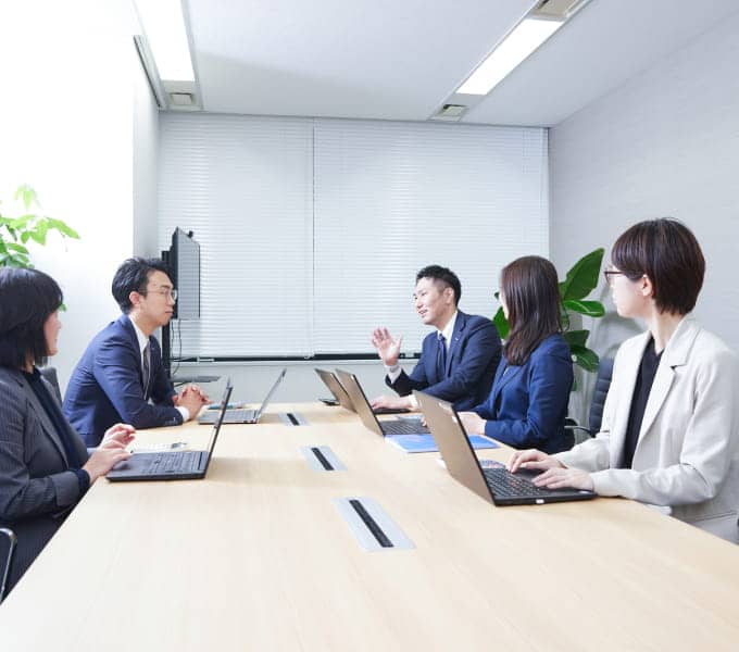相続税専門のスタッフ陣